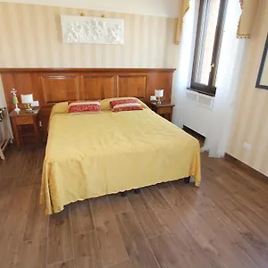  Bed & Breakfast Area Sacra Relais